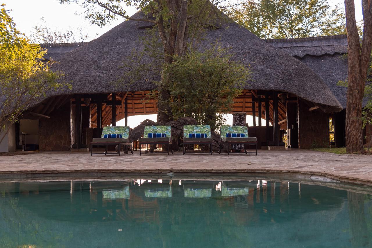 Masuwe Lodge Victoriawatervallen Buitenkant foto
